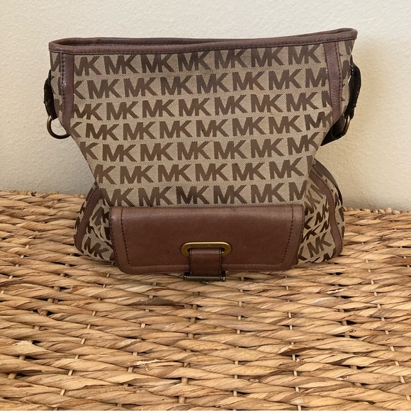 Michael Kors Signature Jacquard Bag - Picture 1 of 13
